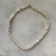 Load image into Gallery viewer, Chunky Freshwater Pearl Necklace
