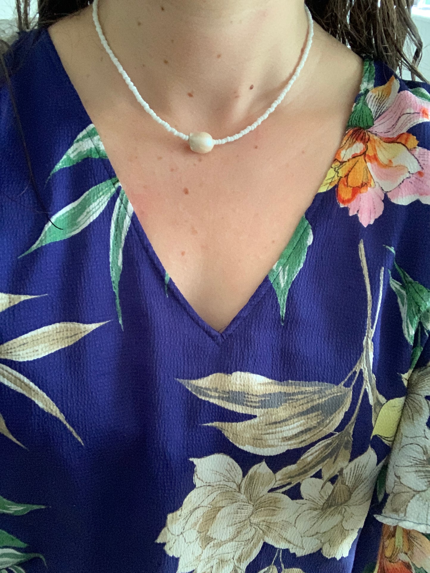 Collar de perlas con cuentas gruesas