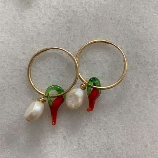 Pendientes de perlas de chile bebé