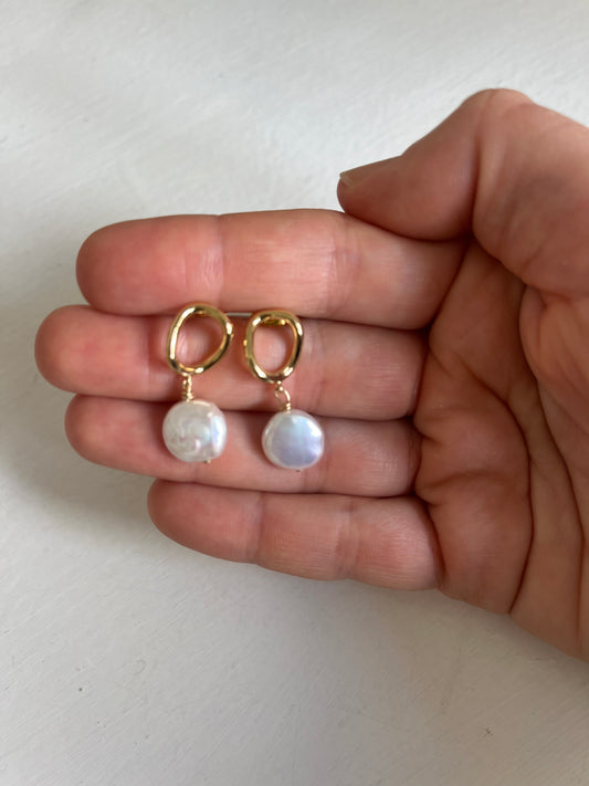 Sands Pearl Drop Earrings
