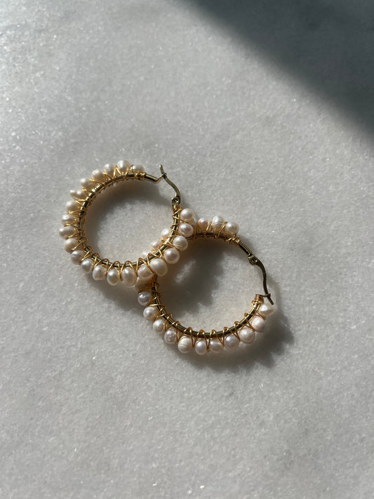 Siena Medium Pearl hoops