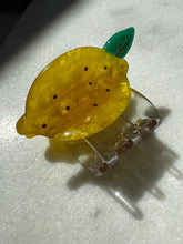Load image into Gallery viewer, Sorrento Lemon Clip

