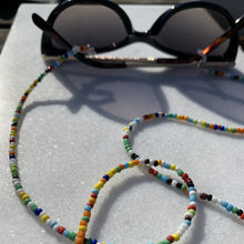 Load image into Gallery viewer, Multicoloured Beaded Sunglass Chain

