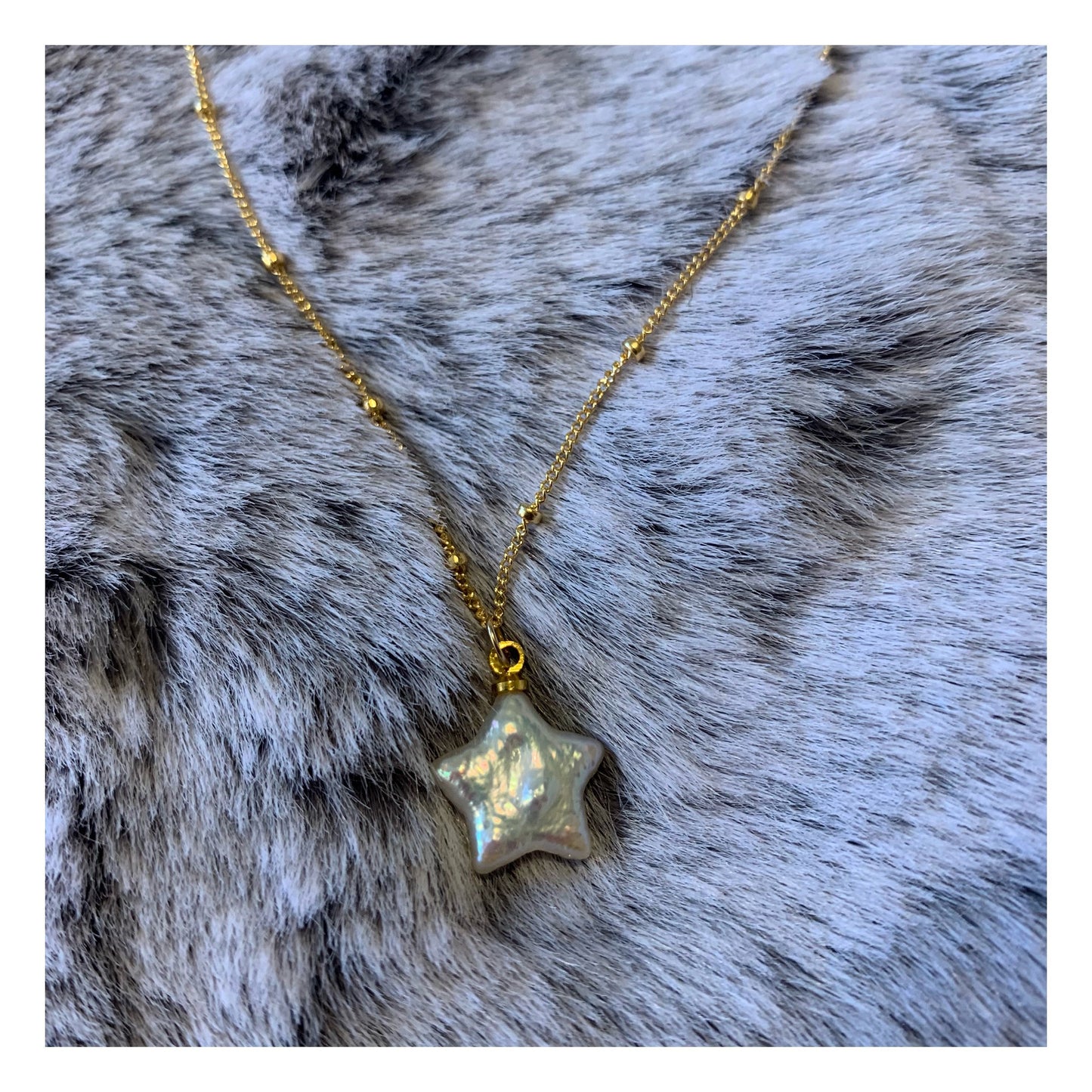 Stelle Necklace