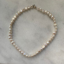 Load image into Gallery viewer, Chunky Freshwater Pearl Necklace
