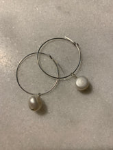 Load image into Gallery viewer, Malibu Sterling Silver Freshwater Pearl Hoops
