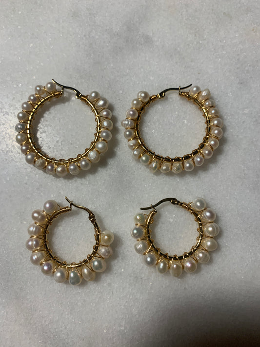 Siena Medium Pearl hoops