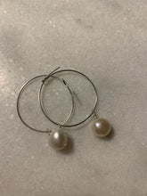 Load image into Gallery viewer, Malibu Sterling Silver Freshwater Pearl Hoops

